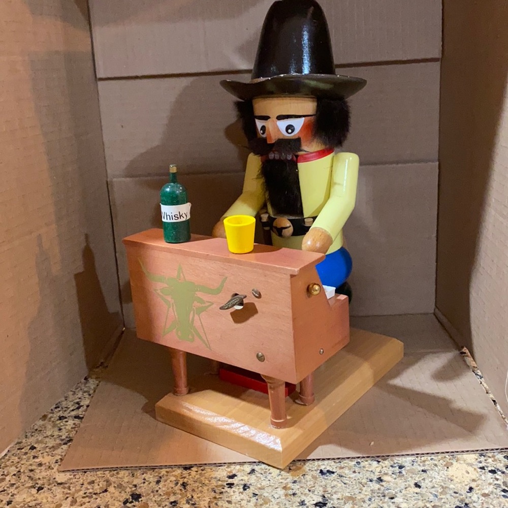 Western saloon nut cracker